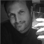 Doy clases de fotografía a nivel teórico y práctico presencial y online. También de las plataformas de Photoshop y Adobe Lightroom